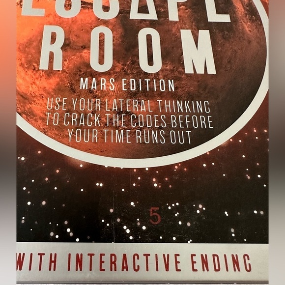 🎉Talking Tables Escape Room Mars Edition Interactive Game - Great Gift - Picture 2 of 3